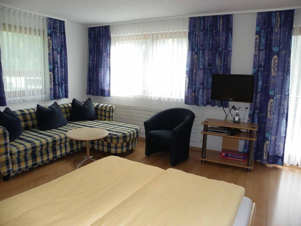 Chasa Vaidum Apartment Samnaun Room photo